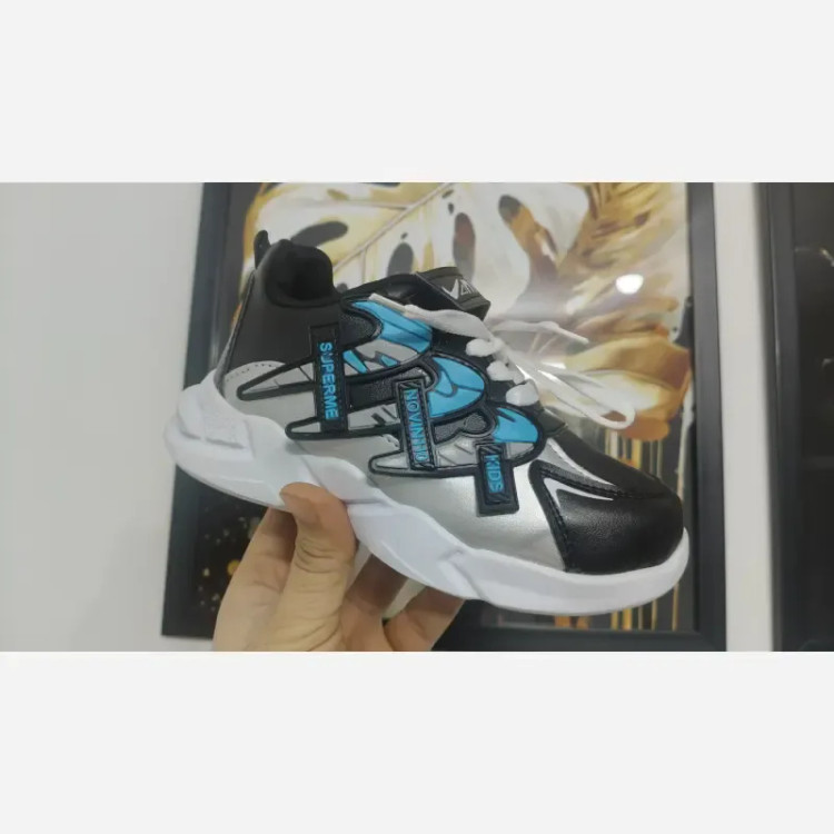 کفش اسپرت بچگانه سفید تمام لژدار سایز 31 تا 35