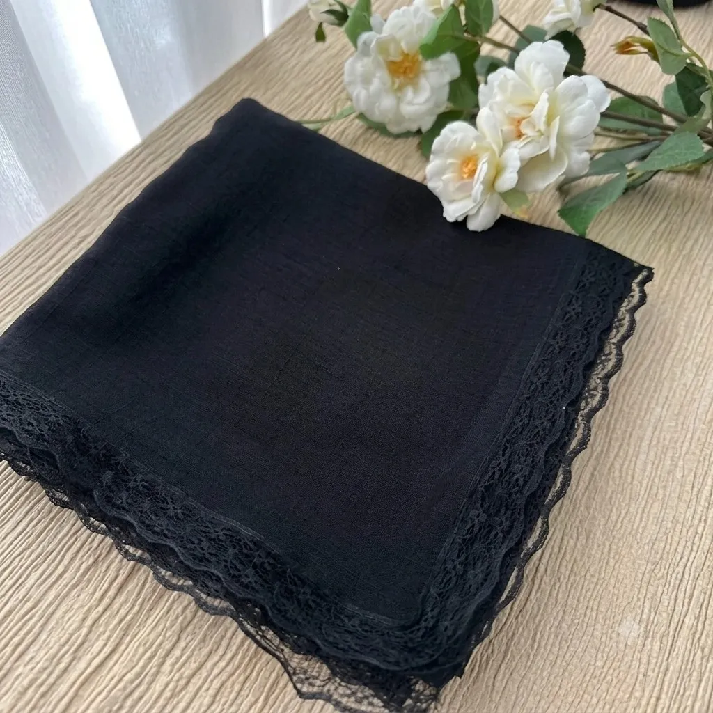 شال وال اسلپ مشکی سرمه ای نسکافه ای دور گیپور دوزی سایز 170 در 70 و 52 سانتی متر
